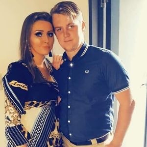 Meet your Posher, Johnnys